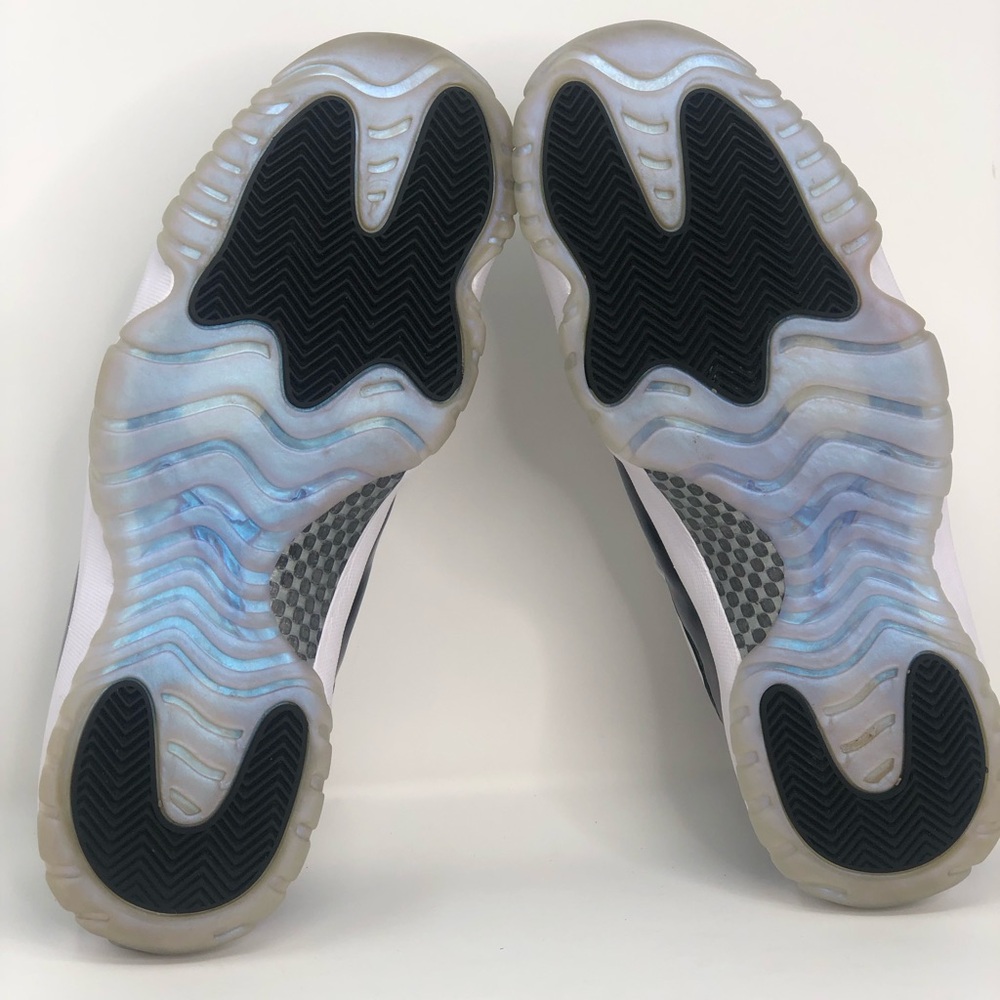 Nike Mens Air Jordan 11 Retro Low Emerald 528895-145 - Size 12 No Box - Picture 2 of 15